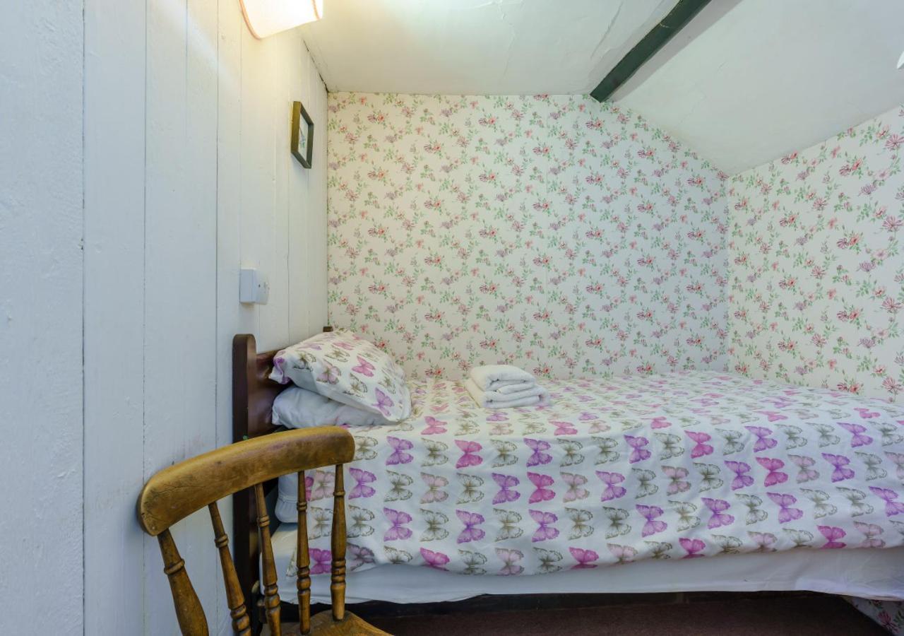 Alice Cottage Робин-Худс-Бей Экстерьер фото